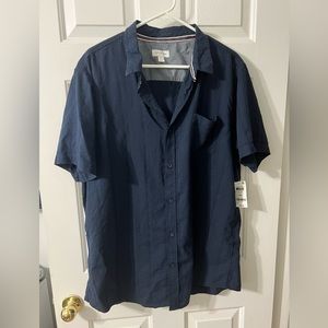 BRAND NEW Linen Button Down